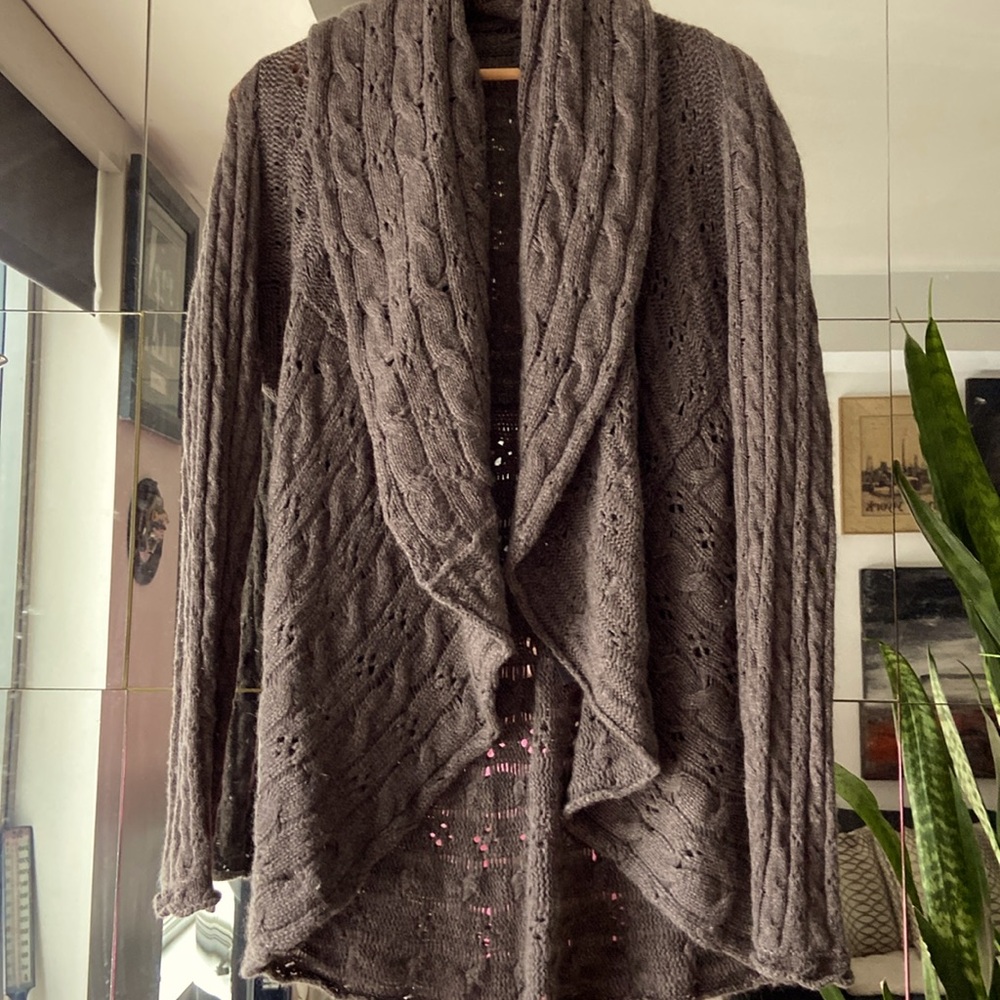EUC Bloomingdale's 100% Cashmere Brown Cable Knit Cardigan; Women’s Size M.